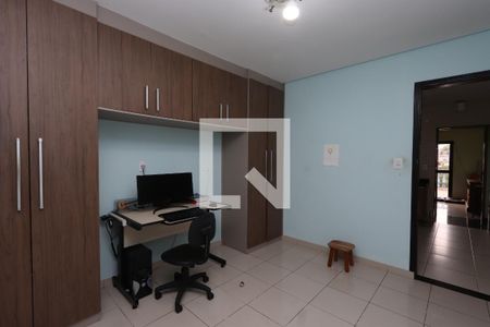 Casa à venda com 170m², 3 quartos e 2 vagasQuarto 2