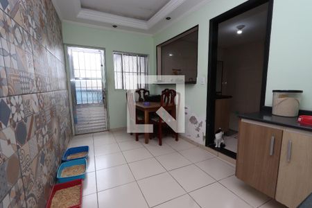 Casa à venda com 170m², 3 quartos e 2 vagasCopa