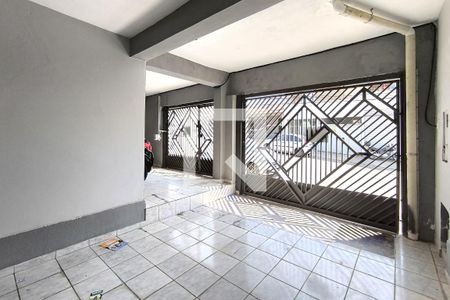 Casa à venda com 184m², 3 quartos e 3 vagasGaragem