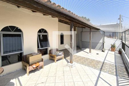 Casa à venda com 184m², 3 quartos e 3 vagasVaranda