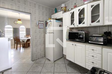 Casa à venda com 184m², 3 quartos e 3 vagasCozinha