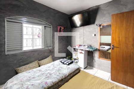 Casa à venda com 184m², 3 quartos e 3 vagasQuarto 3