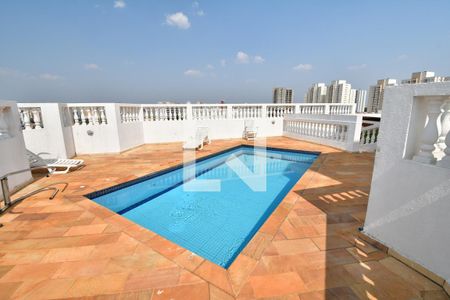 Apartamento à venda com 200m², 3 quartos e 3 vagasÁrea comum - Piscina