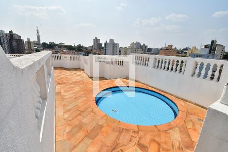 Apartamento à venda com 200m², 3 quartos e 3 vagasÁrea comum - Piscina