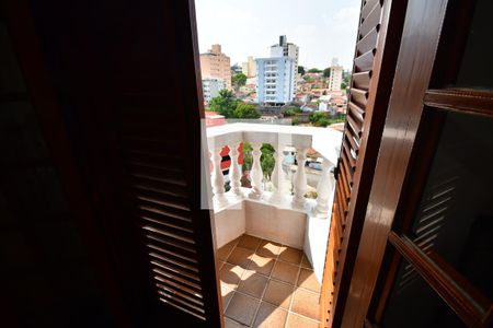 Apartamento à venda com 200m², 3 quartos e 3 vagasQuarto 2 - Sacada