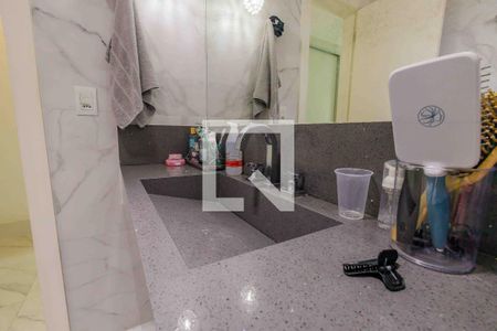 Apartamento à venda com 261m², 3 quartos e 3 vagas Apartamento à venda com 261m², 3 quartos e 3 vagasBanheiro da Suíte 3