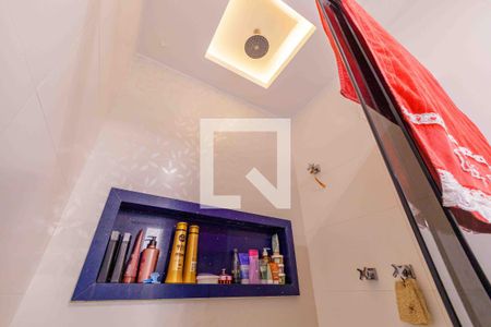 Apartamento à venda com 261m², 3 quartos e 3 vagas Apartamento à venda com 261m², 3 quartos e 3 vagasBanheiro da Suíte 2