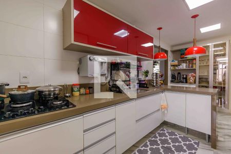 Apartamento à venda com 261m², 3 quartos e 3 vagas Apartamento à venda com 261m², 3 quartos e 3 vagasCozinha