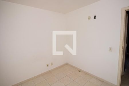 Apartamento à venda com 75m², 2 quartos e 2 vagasQuarto 2