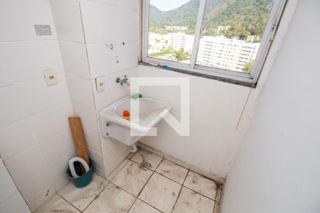 Apartamento à venda com 75m², 2 quartos e 2 vagasÁrea de Serviço