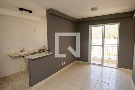 Sala de apartamento à venda com 2 quartos, 75m² em Jacarepaguá, Rio de Janeiro