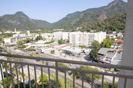 Varanda de apartamento à venda com 2 quartos, 75m² em Jacarepaguá, Rio de Janeiro