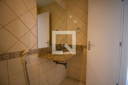 Apartamento para alugar com 200m², 3 quartos e 2 vagasBanheiro Social