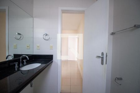 Apartamento para alugar com 200m², 3 quartos e 2 vagasBanheiro da Suíte 2