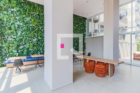 Apartamento para alugar com 25m², 0 quarto e sem vaga Apartamento para alugar com 25m², 0 quarto e sem vagaÁrea comum - Salão de festas