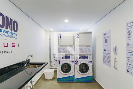 Apartamento para alugar com 25m², 0 quarto e sem vaga Apartamento para alugar com 25m², 0 quarto e sem vagaÁrea comum - Lavanderia