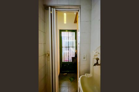 Casa à venda com 137m², 3 quartos e 1 vagaLavabo