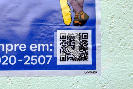 Casa à venda com 137m², 3 quartos e 1 vagaPlaquinha