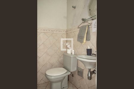 Casa à venda com 250m², 4 quartos e 3 vagasLavabo