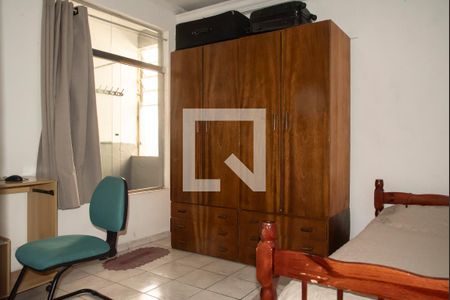 Casa à venda com 250m², 4 quartos e 3 vagasQuarto 2