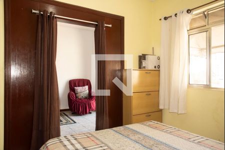 Casa à venda com 250m², 4 quartos e 3 vagasSuíte 2