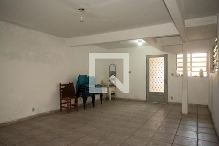 Casa à venda com 250m², 4 quartos e 3 vagasÁrea Externa