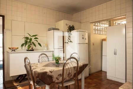 Casa à venda com 250m², 4 quartos e 3 vagasCozinha