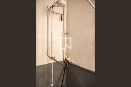 Casa à venda com 250m², 4 quartos e 3 vagasQuarto 2 - Chuveiro