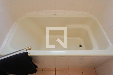 Apartamento à venda com 60m², 2 quartos e 1 vaga Apartamento à venda com 60m², 2 quartos e 1 vagaBanheiro