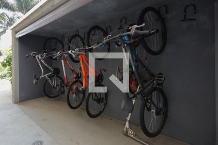 Apartamento à venda com 60m², 2 quartos e 1 vaga Apartamento à venda com 60m², 2 quartos e 1 vagaÁrea comum - Bicicletário