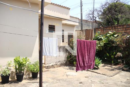 Casa à venda com 360m², 3 quartos e 2 vagasQuintal