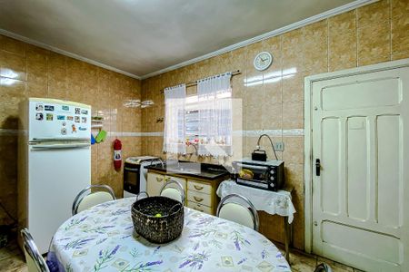 Casa à venda com 102m², 4 quartos e sem vagaCozinha