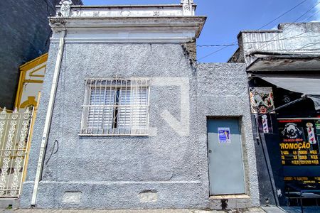 Casa à venda com 102m², 4 quartos e sem vagaFachada