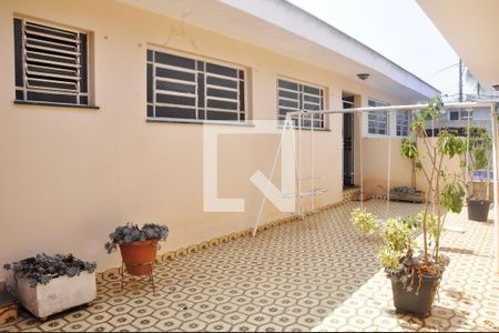 Casa à venda com 570m², 4 quartos e 6 vagasQuintal