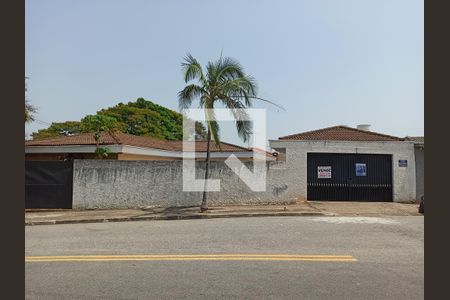 Casa à venda com 570m², 4 quartos e 6 vagasFachada do Imóvel