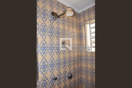 Casa à venda com 570m², 4 quartos e 6 vagasBanheiro da Edícula