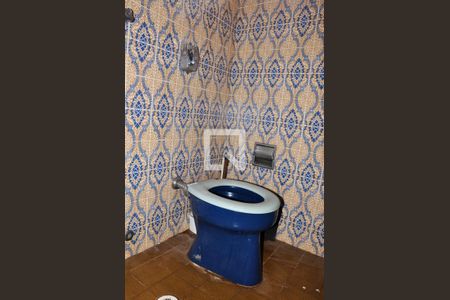 Casa à venda com 570m², 4 quartos e 6 vagasBanheiro da Edícula