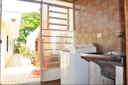 Casa à venda com 570m², 4 quartos e 6 vagasÁrea de Serviço