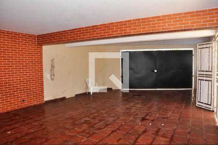 Casa à venda com 570m², 4 quartos e 6 vagasGaragem