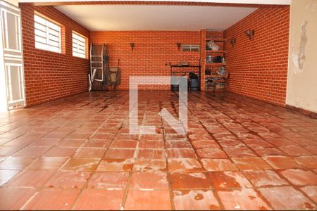 Casa à venda com 570m², 4 quartos e 6 vagasGaragem