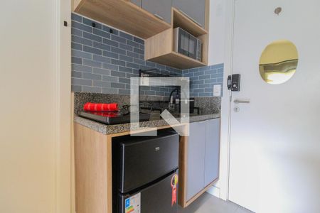 Sala/Cozinha de apartamento para alugar com 1 quarto, 27m² em Vila Nova Conceição, São Paulo