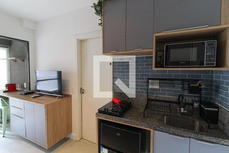 Sala/Cozinha de apartamento para alugar com 1 quarto, 27m² em Vila Nova Conceição, São Paulo