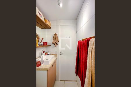 Apartamento à venda com 44m², 2 quartos e sem vagaBanheiro