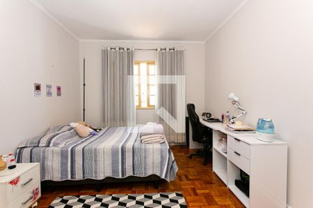 Quarto 1 de casa à venda com 3 quartos, 200m² em Vila Carrão, São Paulo