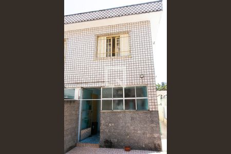 Casa à venda com 200m², 3 quartos e 1 vagaQuintal