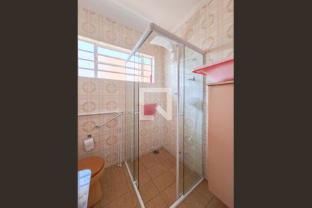 Casa à venda com 400m², 3 quartos e 2 vagasBanheiro