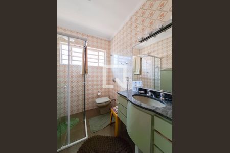 Casa à venda com 400m², 3 quartos e 2 vagasBanheiro Quarto 1