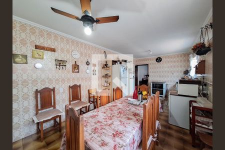 Casa à venda com 400m², 3 quartos e 2 vagasCozinha