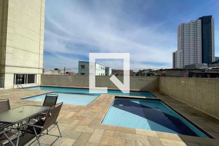 Apartamento à venda com 45m², 2 quartos e 1 vaga Apartamento à venda com 45m², 2 quartos e 1 vagaÁrea comum - Piscina