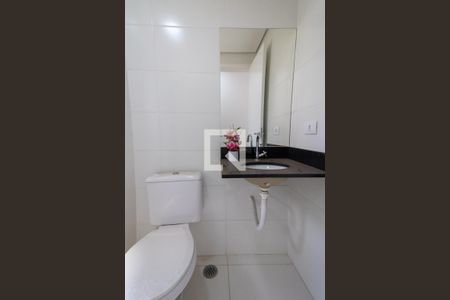 Apartamento à venda com 45m², 2 quartos e 1 vaga Apartamento à venda com 45m², 2 quartos e 1 vagaBanheiro